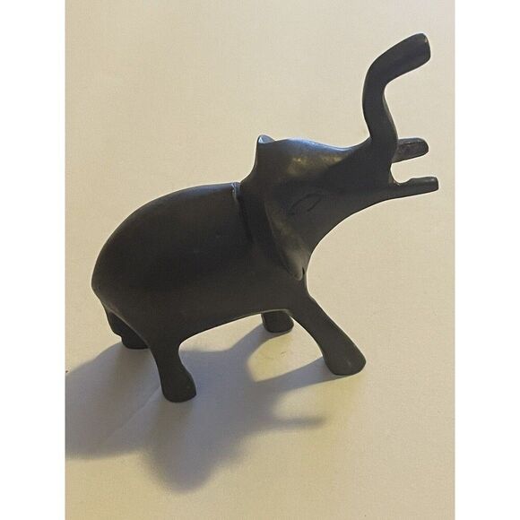 Small Metal Elephant table placard business card holder - Picture 6 of 6